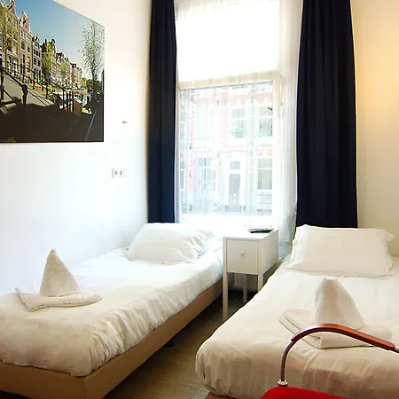 Отель Weber 117 Амстердам