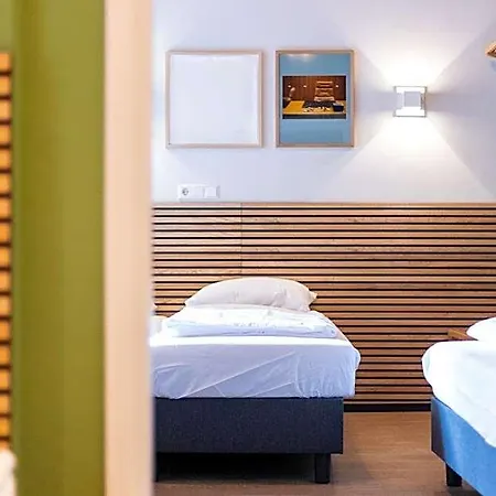 Weber 117 Hotel