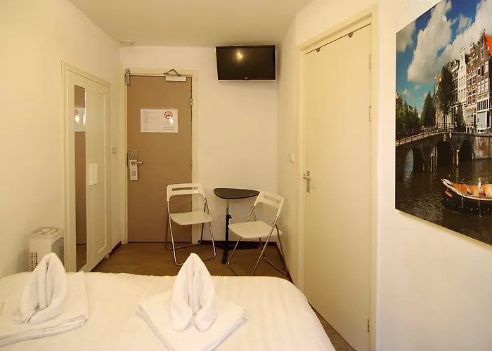 Hotel Weber Hotel 117 2*