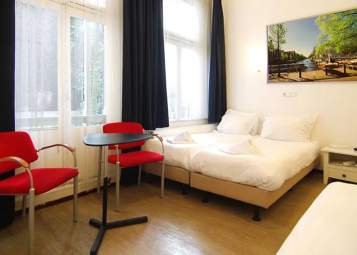 Weber Hotel 117 2* Amsterdam