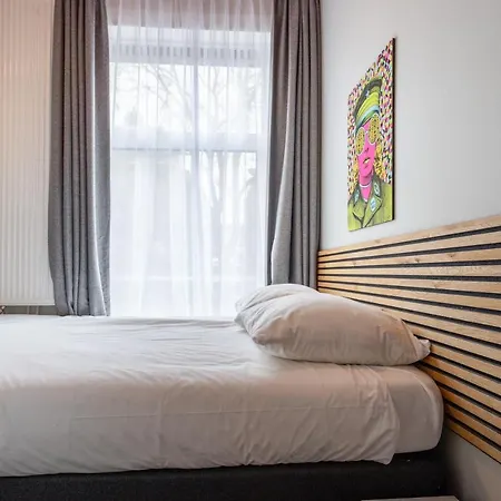 Weber Hotel 117 Hotel 2*